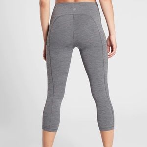 Athleta Ultimate Stash Pocket Capri